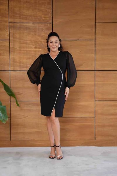 Picture of CURVY GIRL DRESS WITH CHIFFON SLEEVE